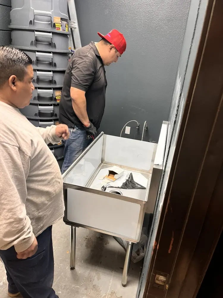 Commercial plumbing and sink installation in Sommerset West - Elmonica South
